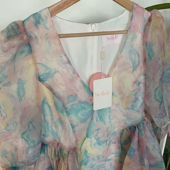 Selkie The StepMom Cloud Dress Fairy - Picture 3 of 6